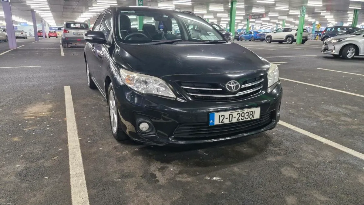 Toyota Corolla 2012 1.4 Diesel - Image 1