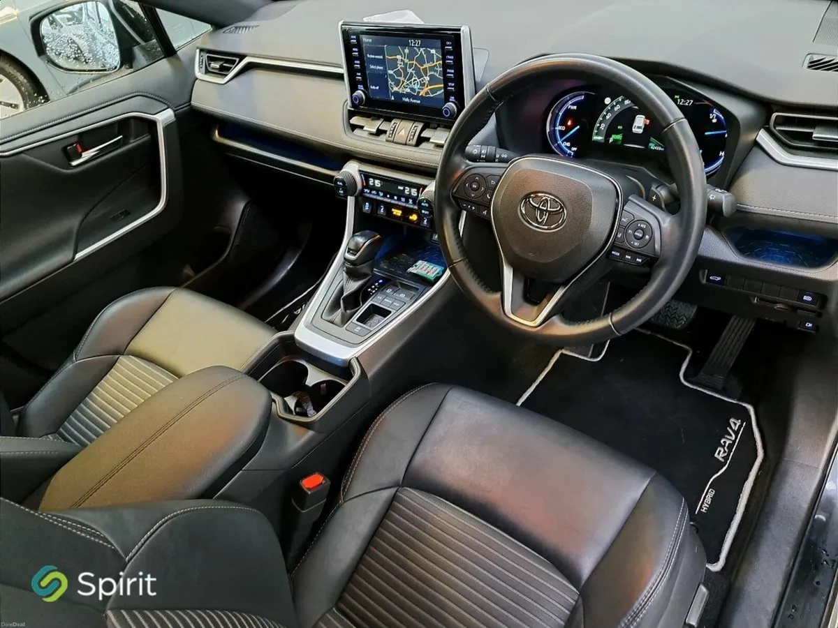 Toyota RAV4 2.5 Black Edition Hybrid Call Andrew 0 - Image 3