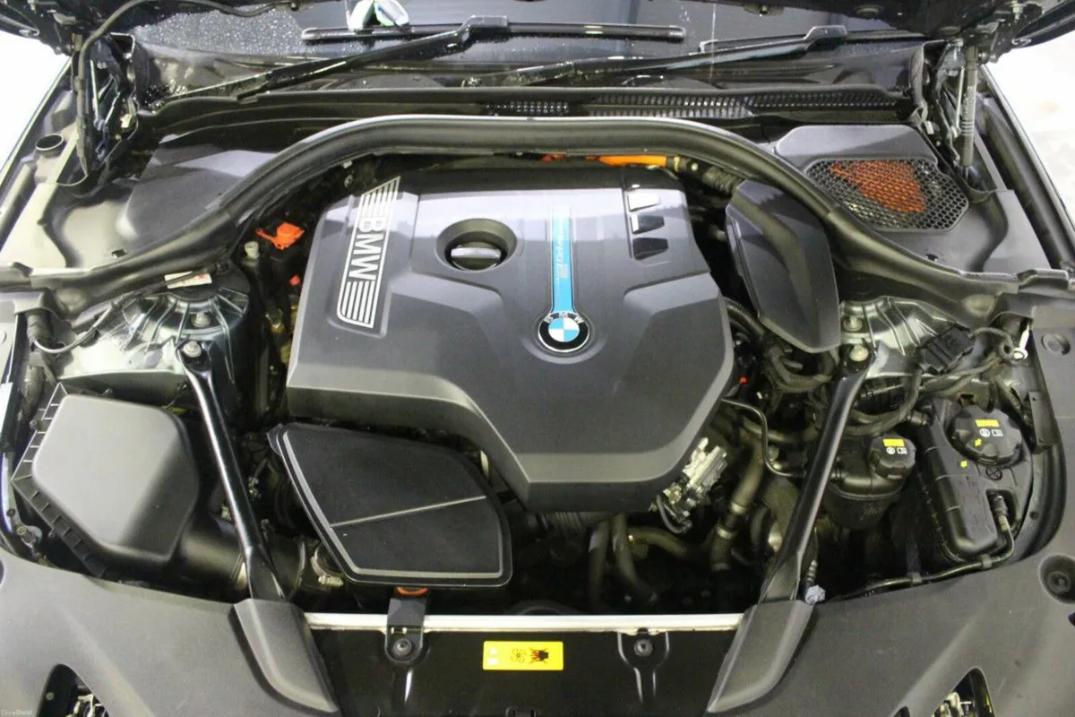 BMW 5-Series 530e M Sport Auto - TENDER 2 - GRADE - Image 4