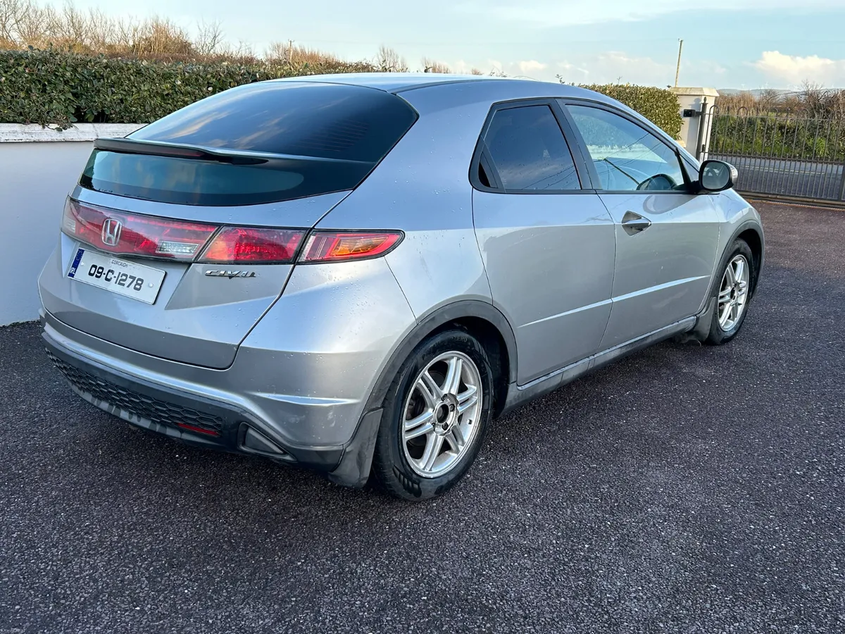 Honda Civic 2009 new NCT low miles - Image 3