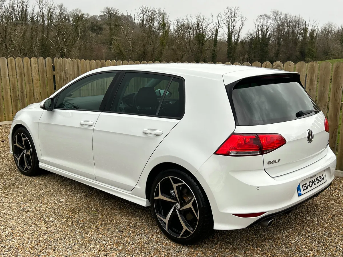 2015 Volkswagen Golf R Line 1.6 Tdi - Image 3