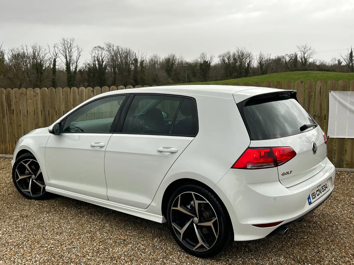 2015 Volkswagen Golf R Line 1.6 Tdi - Image 2
