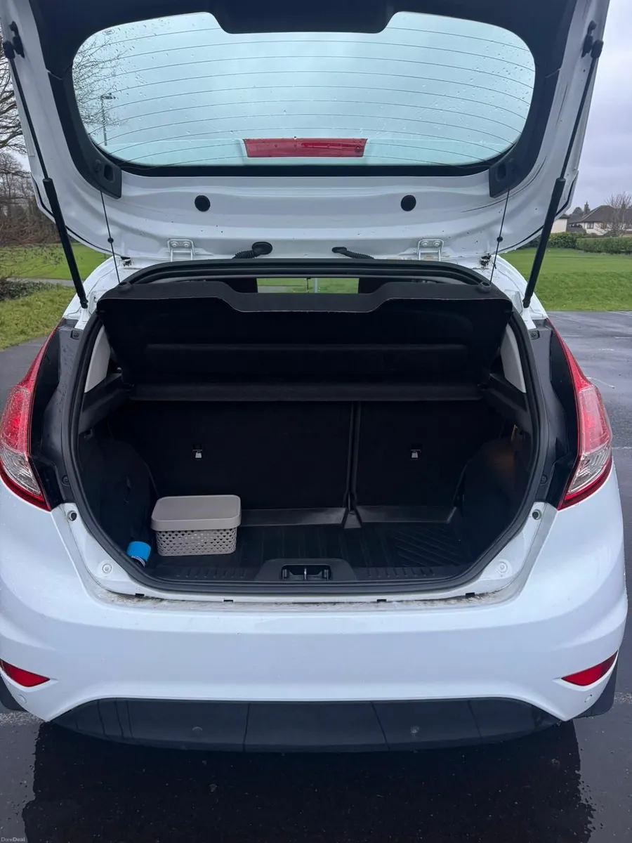 Ford Fiesta 2014 - Image 3