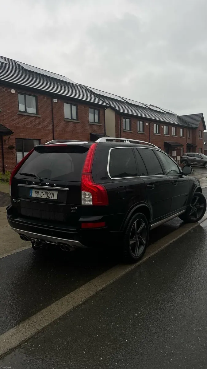 Volvo xc90 R design - Image 2