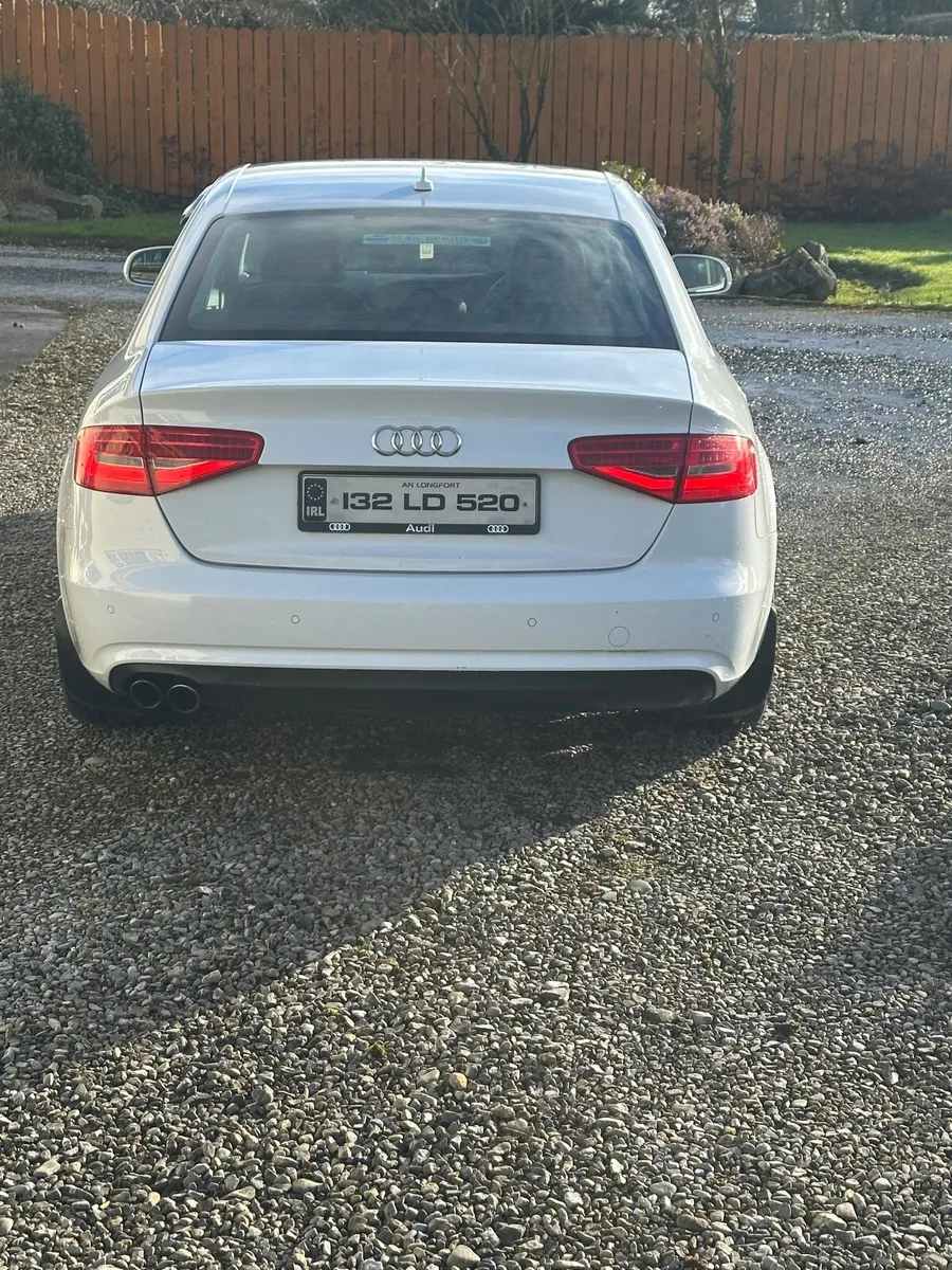 Audi A4 2013 - Image 1