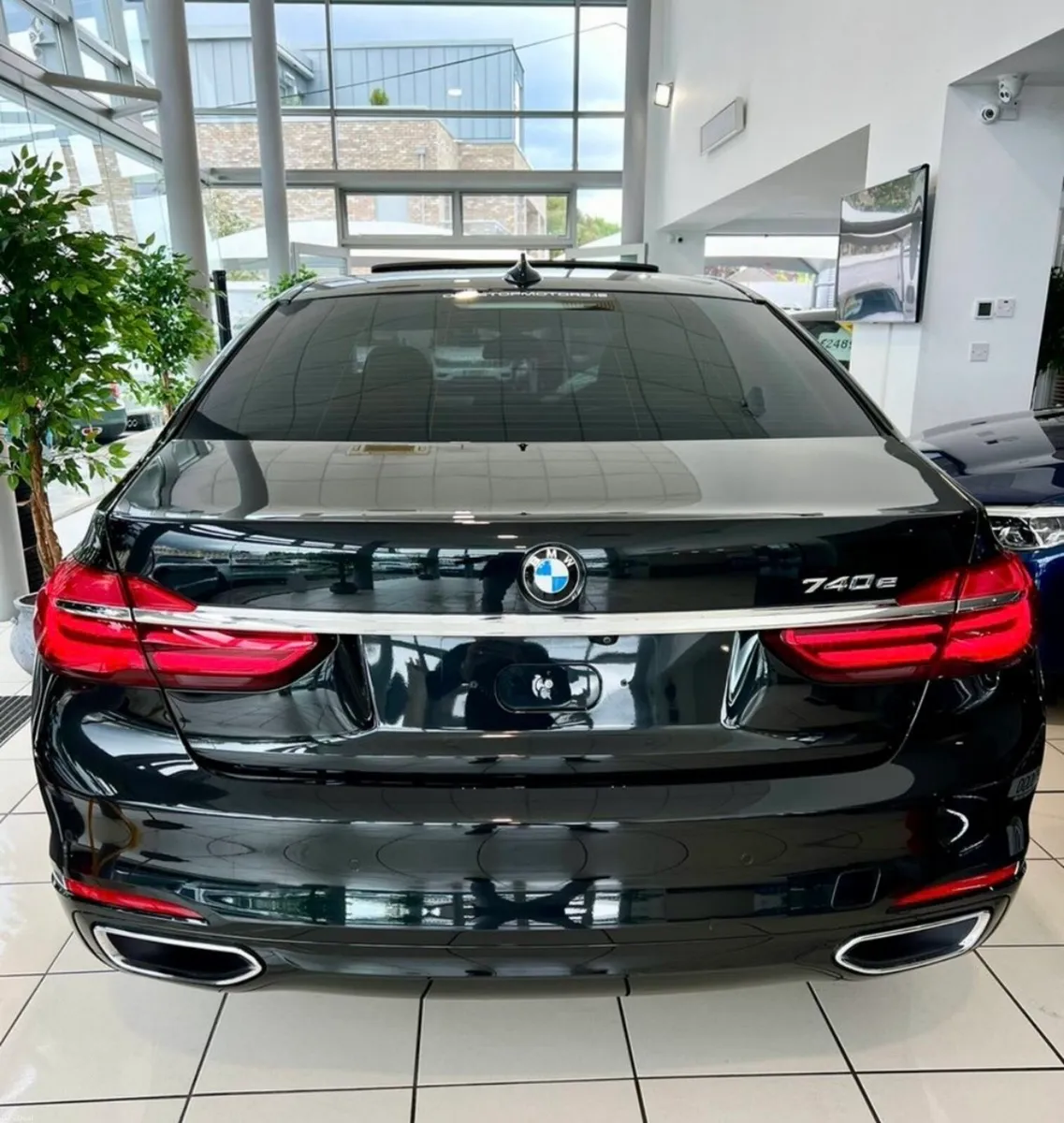 BMW 740E | HUGE SPEC |Rare Brown whiskey interior - Image 2