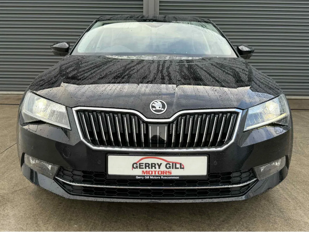Skoda Superb STYLE 1.6 TDI 120BHP 4DR - Image 2