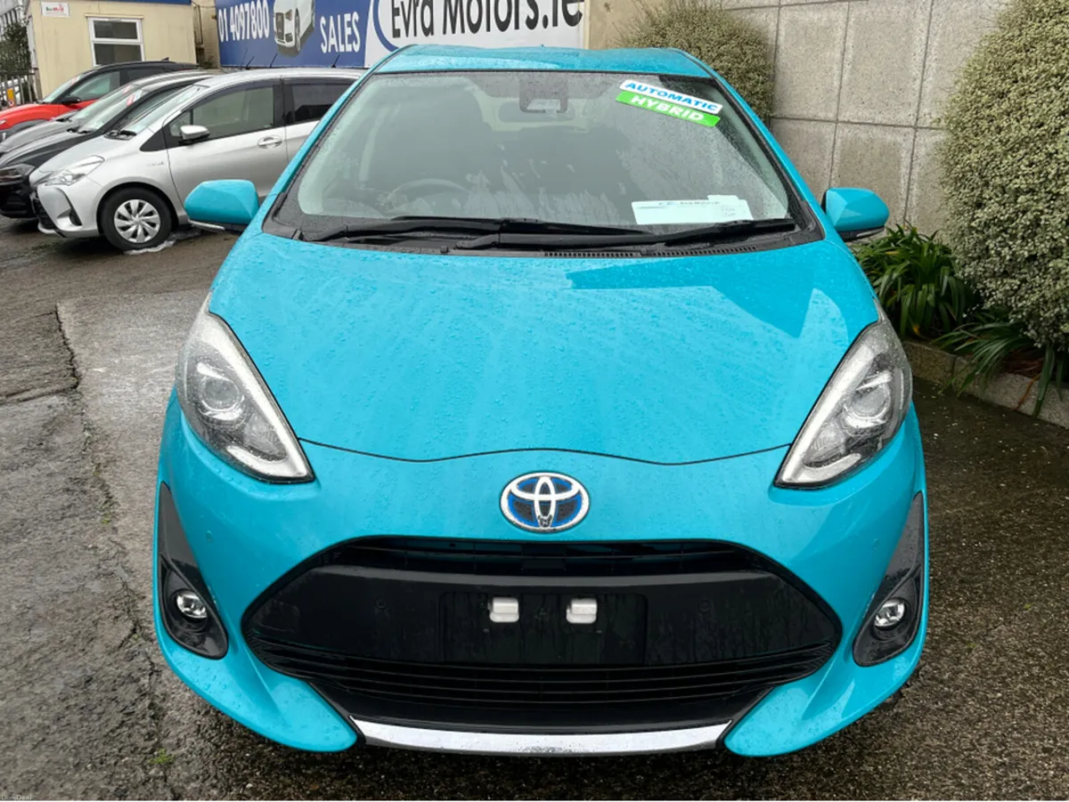 Toyota Aqua G AUTOMATIC HYBRID 1.5 PETROL //KEYLES - Image 2