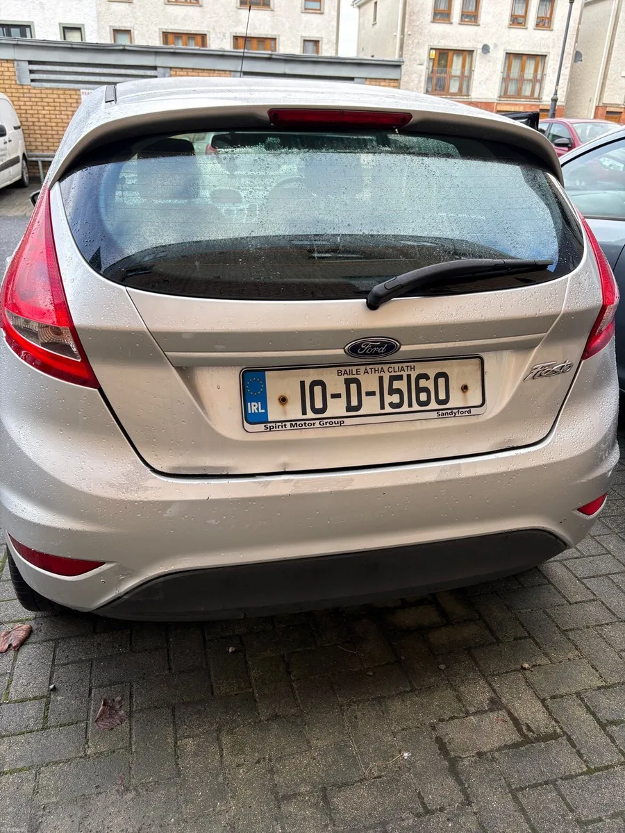 Ford Fiesta 2010 Automatic - Image 3