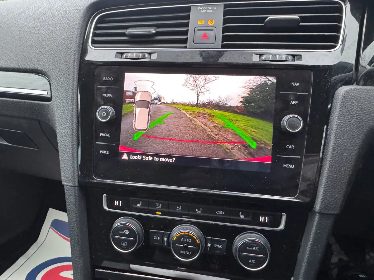 Volkswagen Golf 2019 highline auto - Image 4