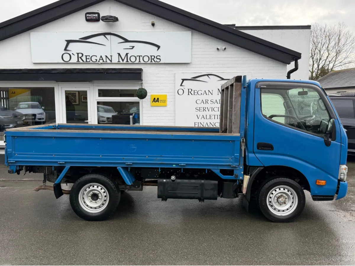 Toyota Dyna DYNA 3.0 DIESEL - Image 2
