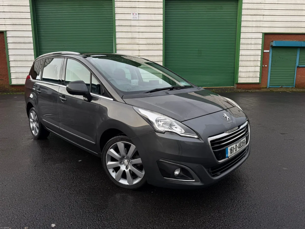2016 Peugeot 5008 1.6  Blue Hdi 120 Allure - Image 1