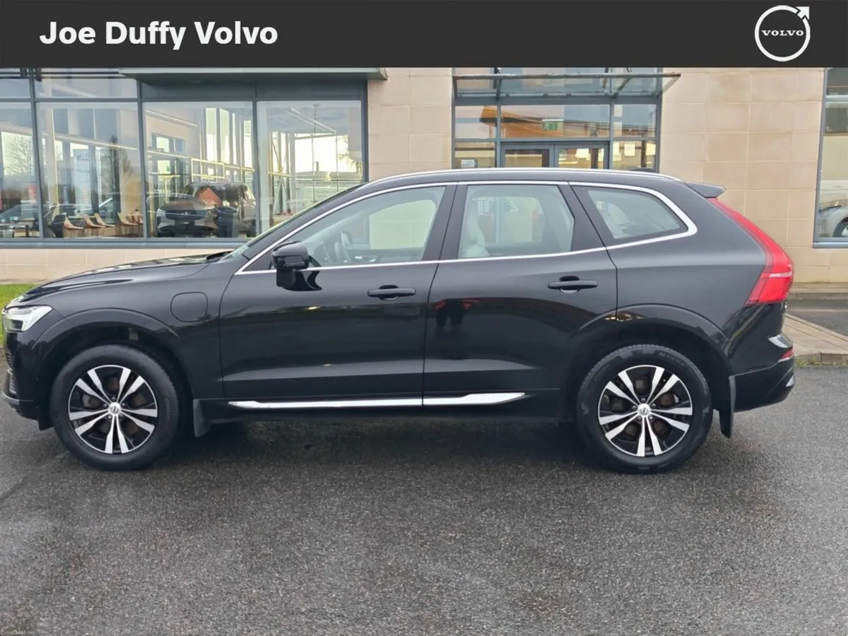 Volvo XC60 PHEV T6 (340hp) Inscription Exp AWD - Image 4