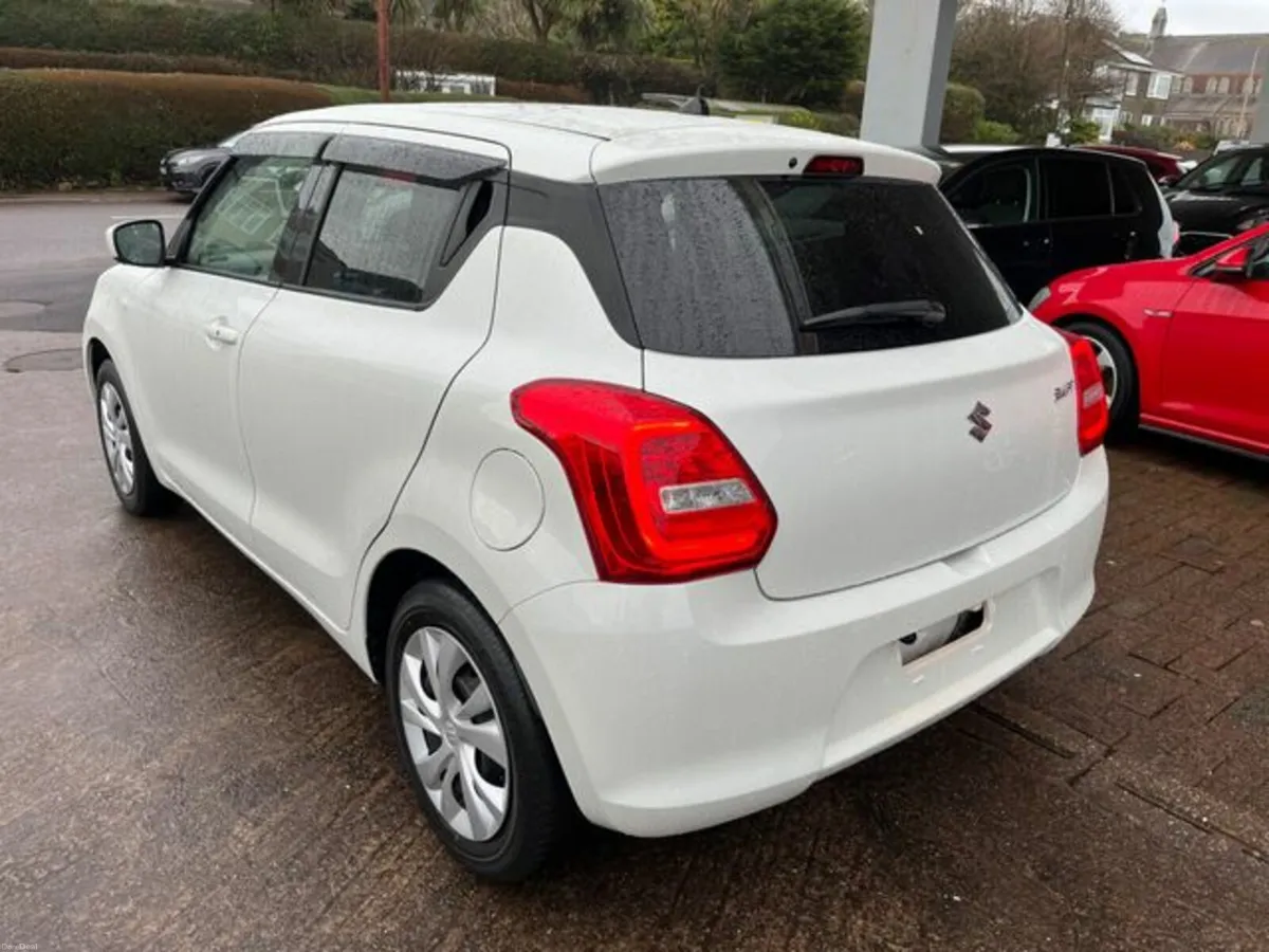 Suzuki Swift 1.2 automatic - Image 4