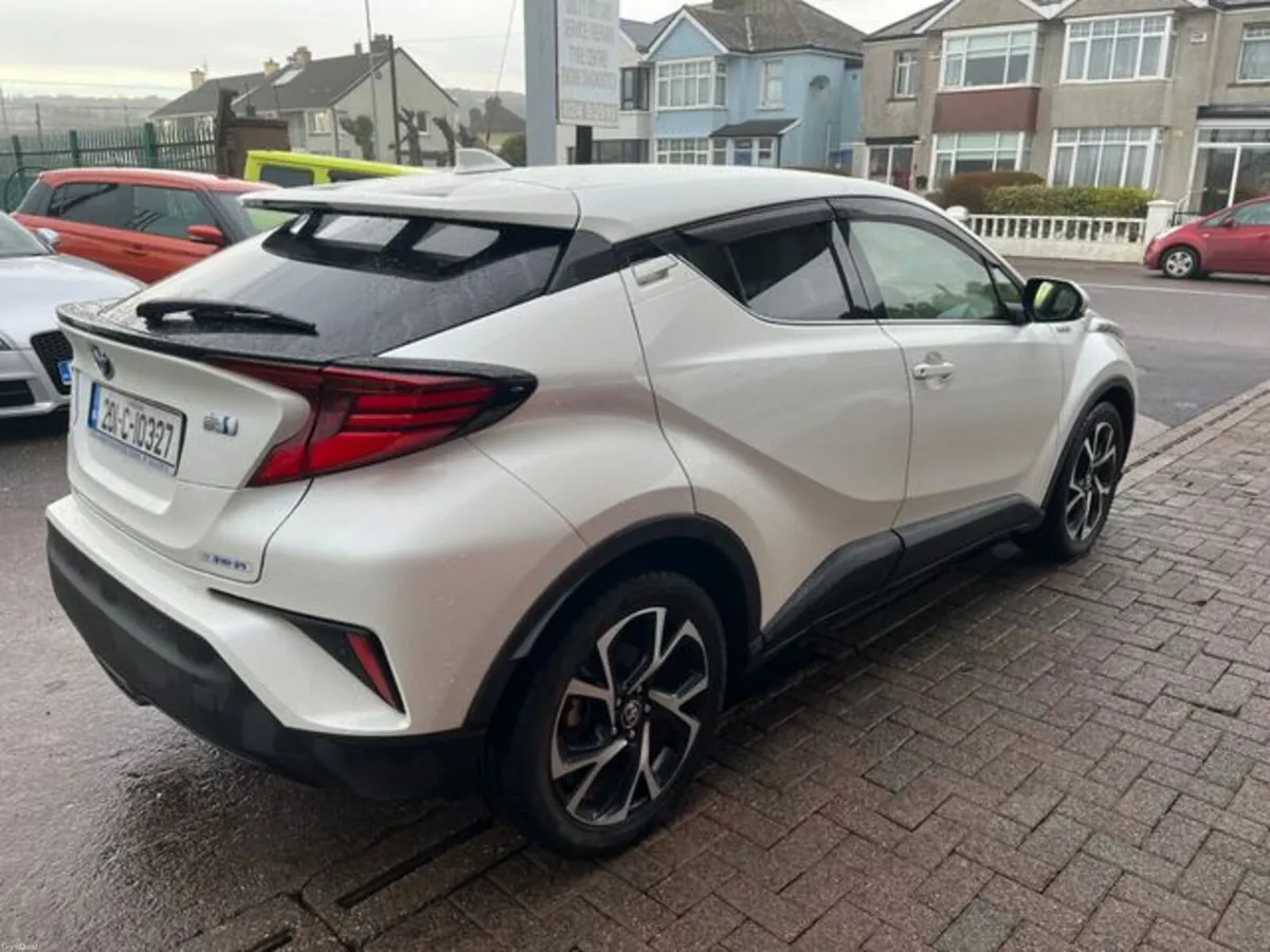 Toyota C-HR 6AA ZYX11 - Image 3