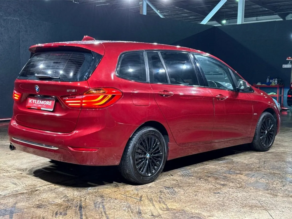 BMW 2-Series 7 SEATER - FULL BEIGE LEATHER UPHOLST - Image 4