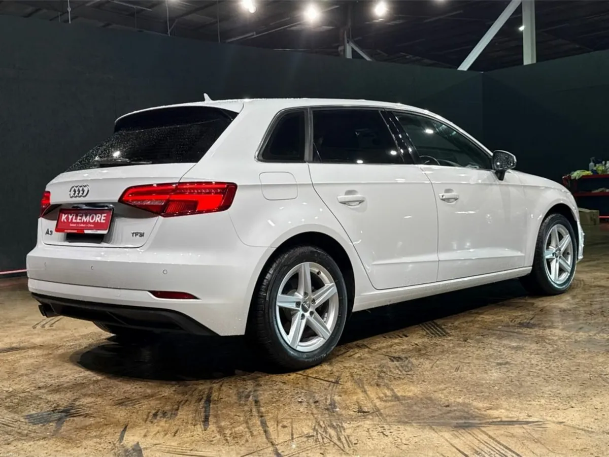 Audi A3 FACTORY ALLOYS - CRUISE CONTROL - REVERSE - Image 4