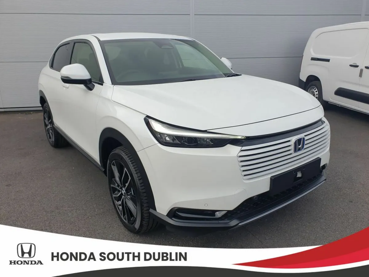 Honda HR-V "Elegance" Model Hybrid , Available Ex - Image 3