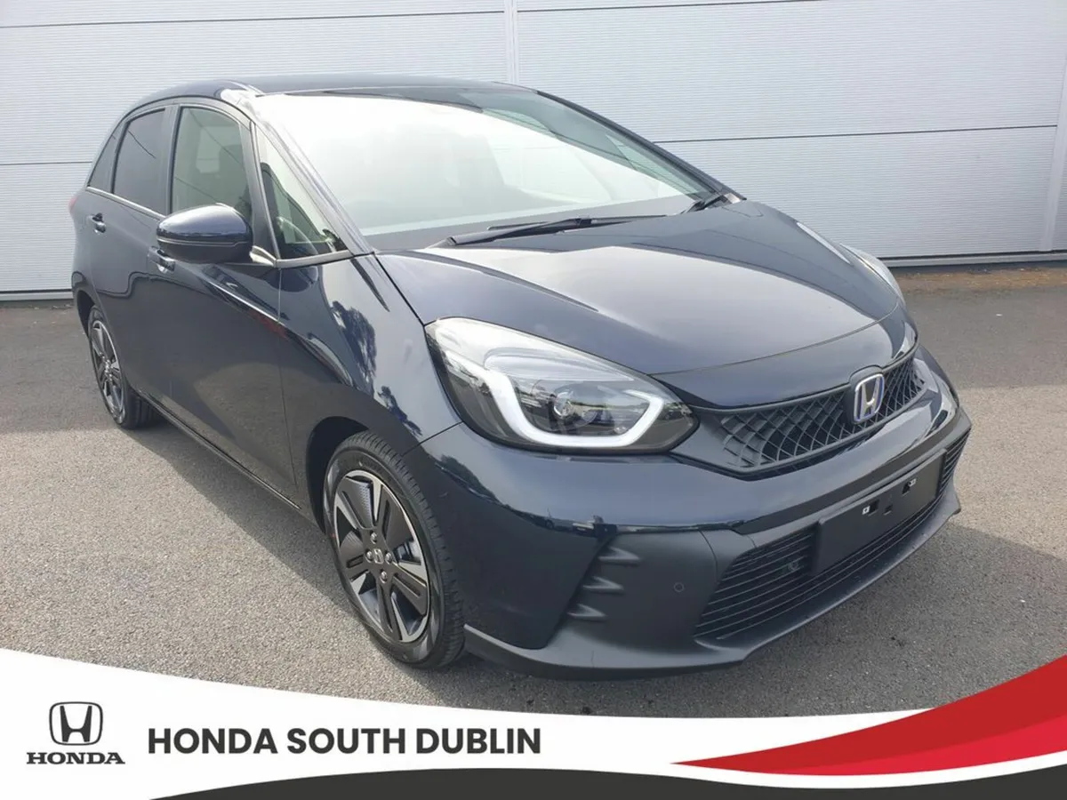 Honda Jazz "Advance" Model Hybrid - Image 3