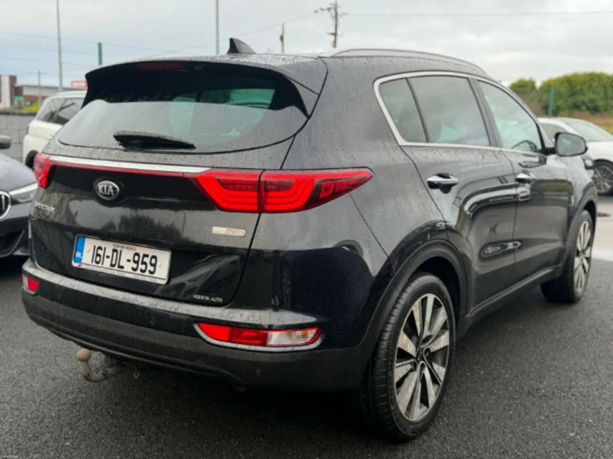 Kia Sportage GSE 1.7 5DR - Image 2