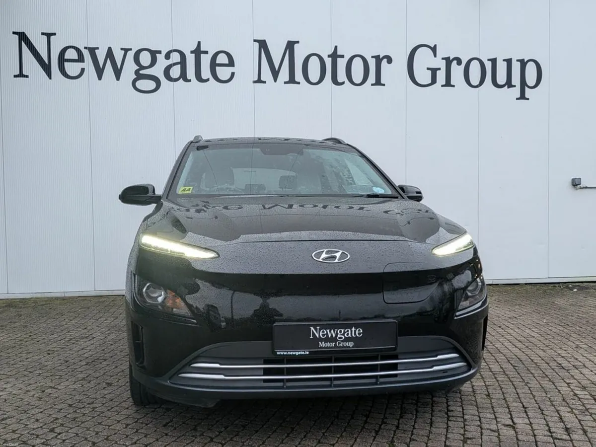 Hyundai KONA Premium 39 5DR Auto -BEST VALUE IN IR - Image 2