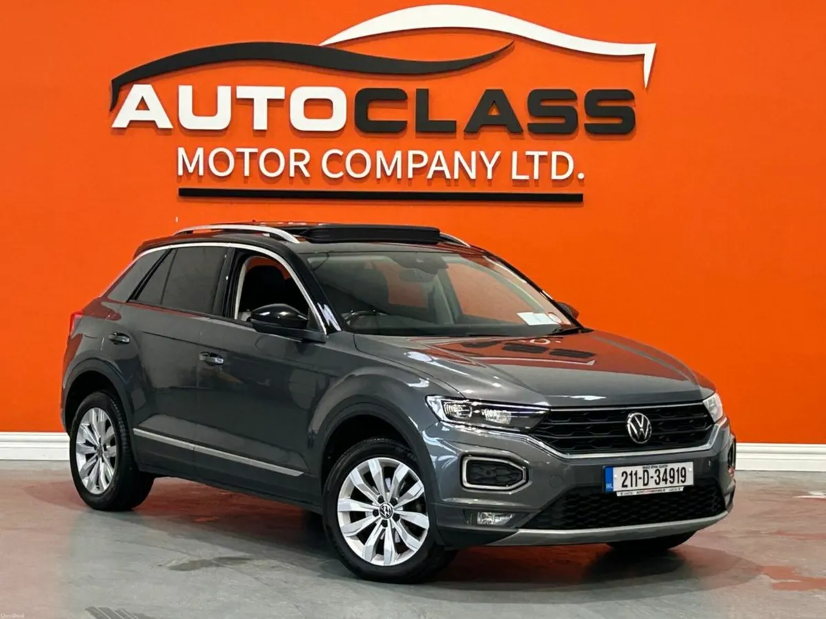 Volkswagen T-Roc PANORAMIC SUNROOF Sport 1.5 TSI M - Image 1