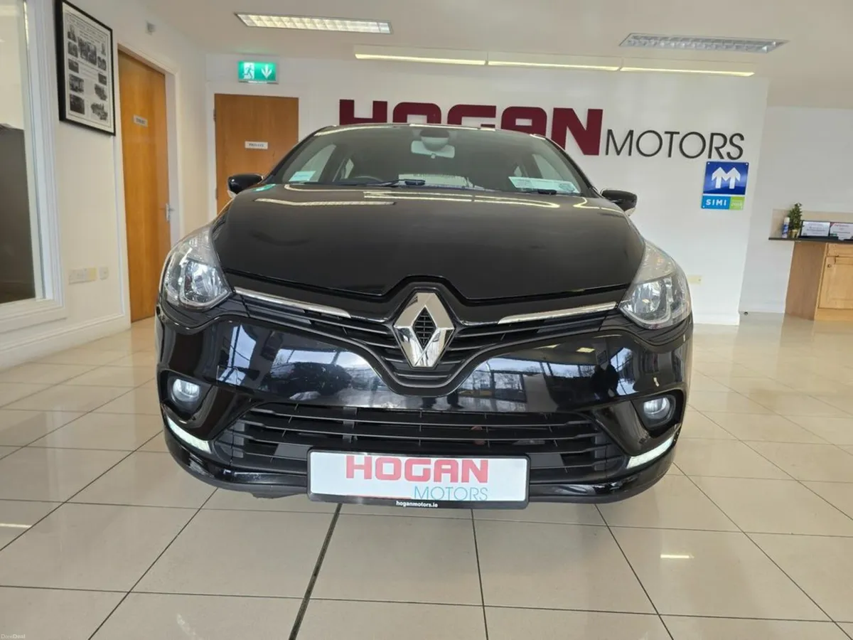 Renault Clio Dynamique NAV 1.2 Petr 4DR - Image 2