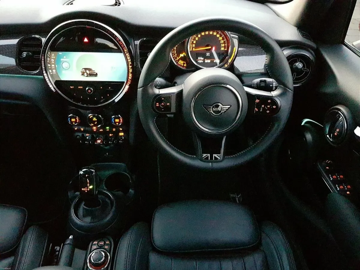 Mini Cooper Exclusive Auto - Image 5