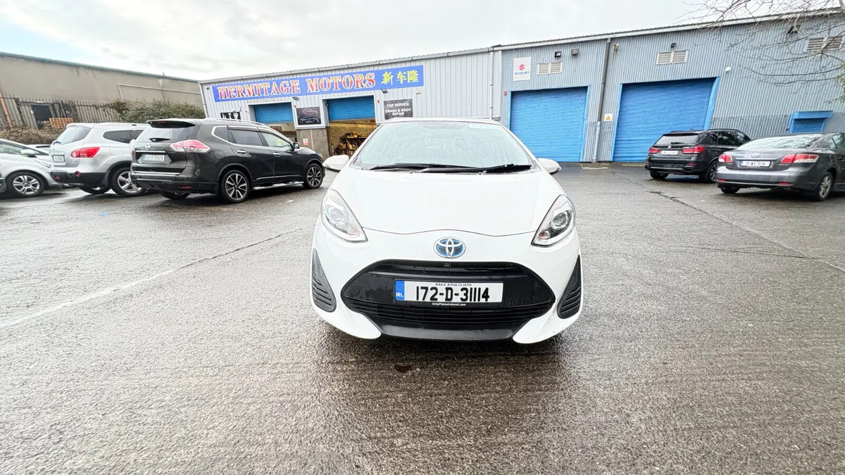 Toyota Aqua 2017 Hybrid Automatic - Image 2