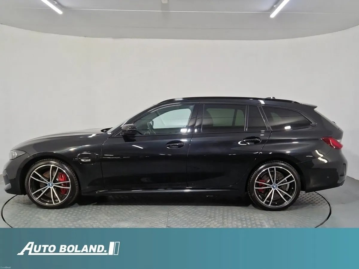 BMW 3-Series 330e M Sport Auto - Image 3