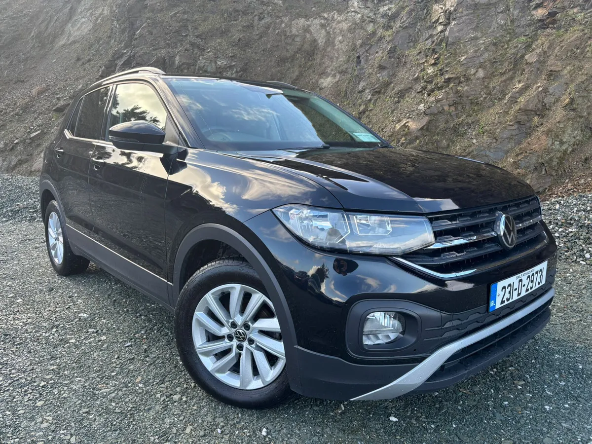 2023 VOLKSWAGEN T-CROSS LIFE 1.0 TSI AUTOMATIC - Image 1
