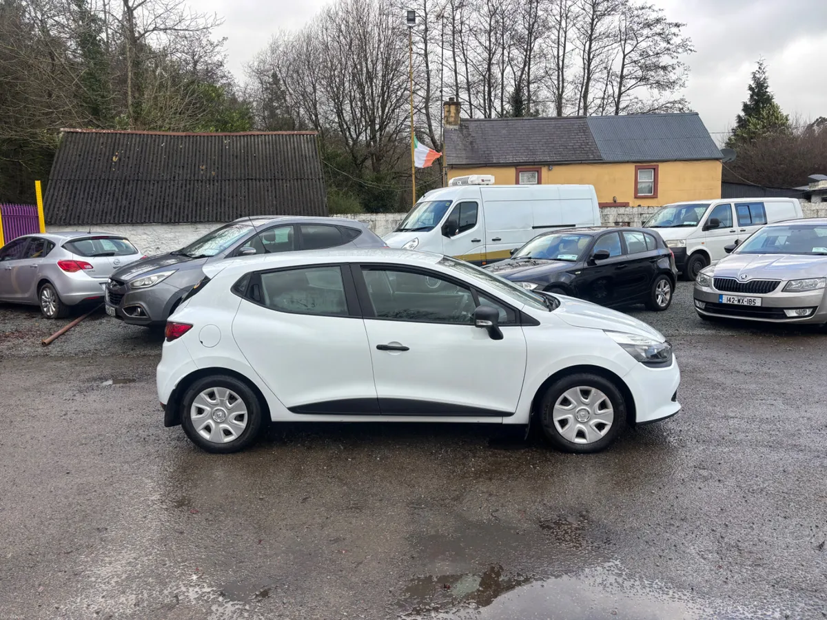 Stunning Low MLS Renault Clio NCT Warranty - Image 3