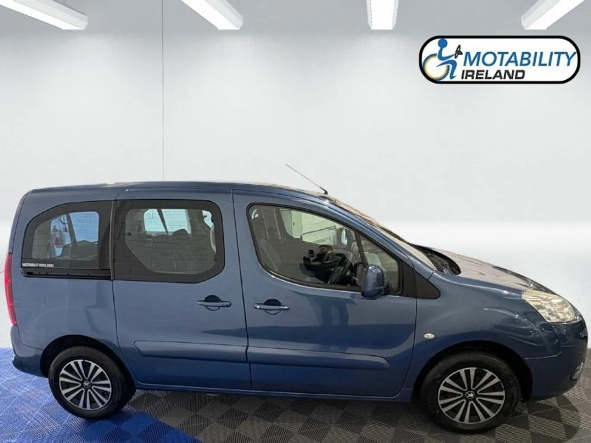 Peugeot Partner Tepee Wheelchair Accessible - Image 3