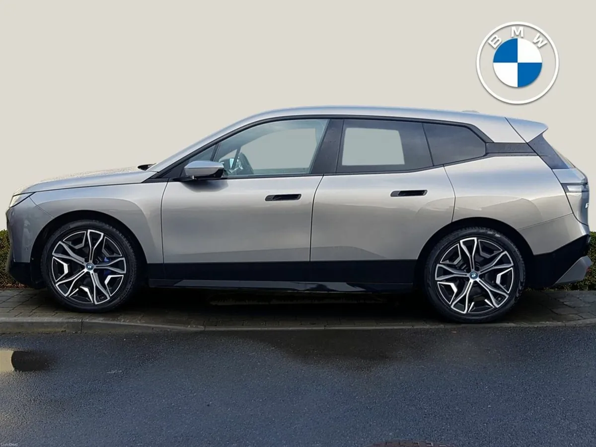 BMW iX xDrive50 M Sport - Image 3