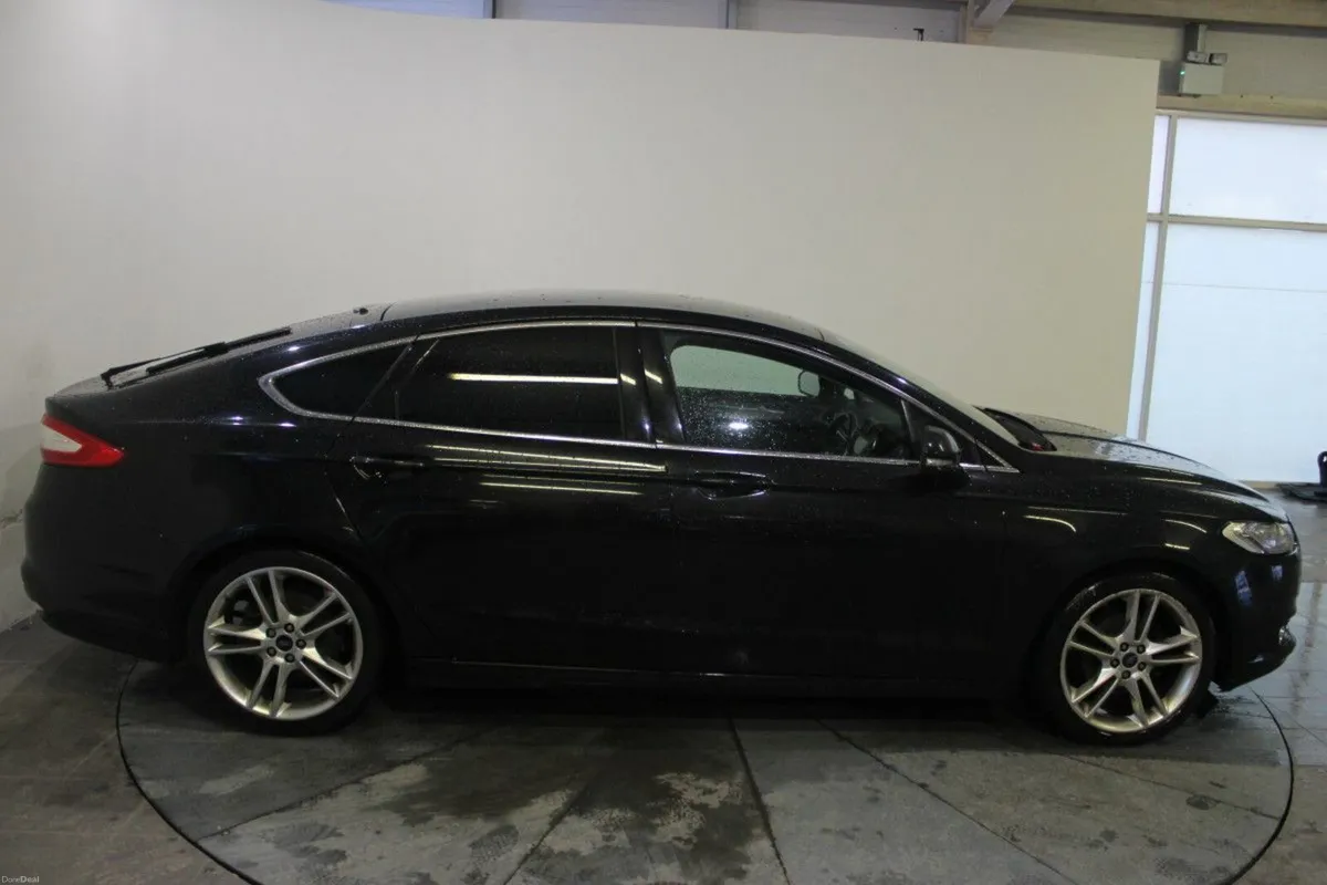 Ford Mondeo 2.0TDCi 180PS Titanium - TENDER 17 - G - Image 3