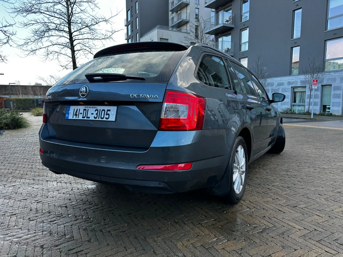 2014 Skoda Octavia Estate - Image 3