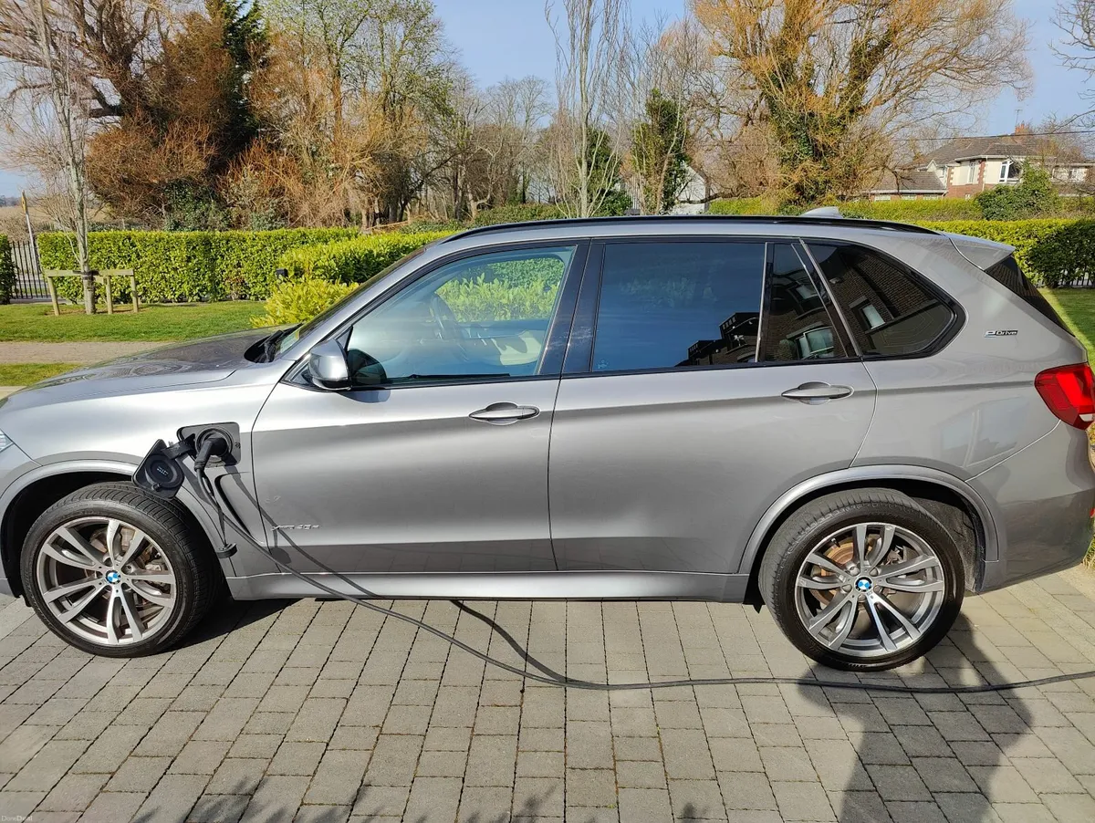BMW X5 2018 - Image 2