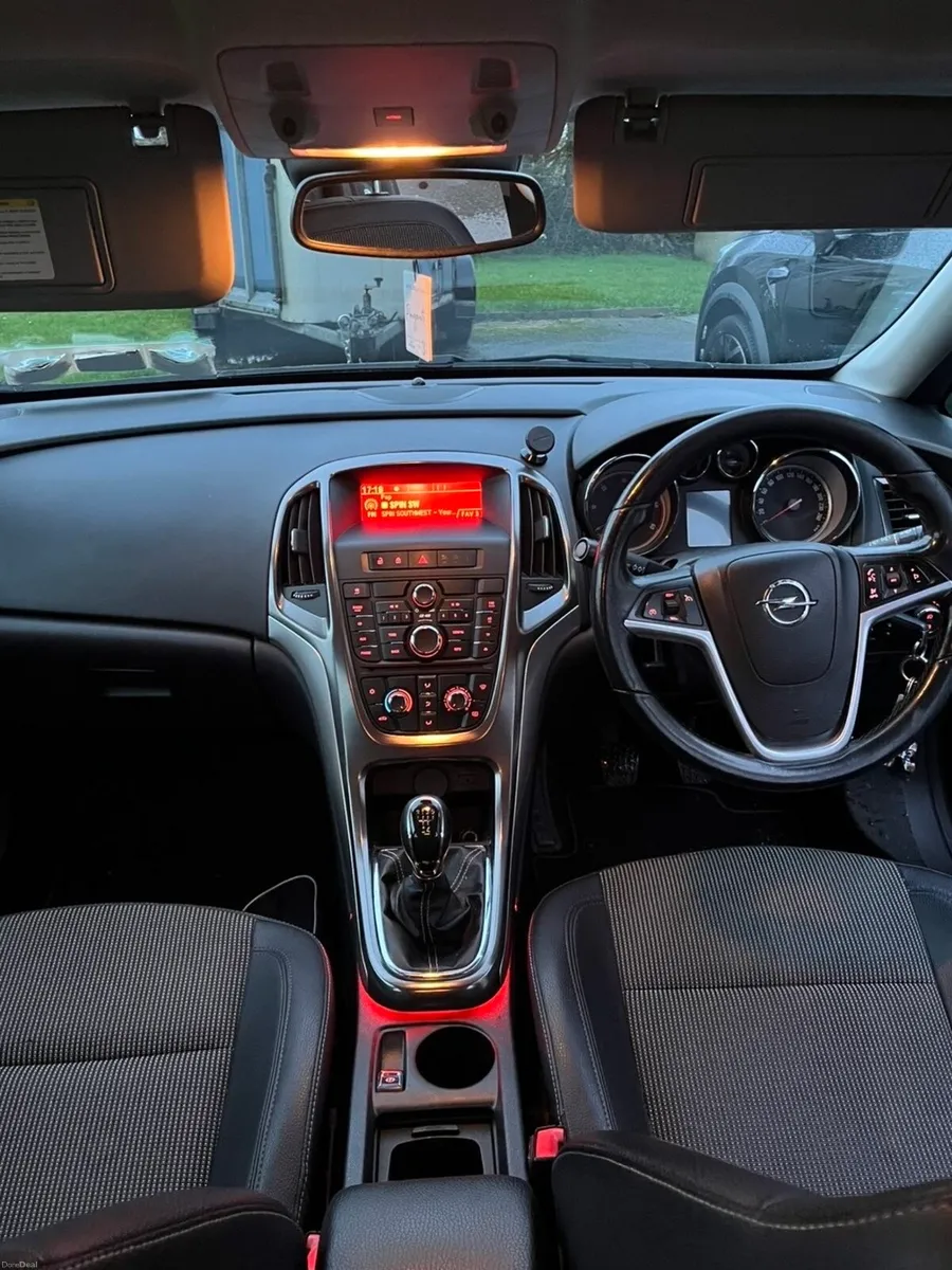 Opel Astra - Image 3