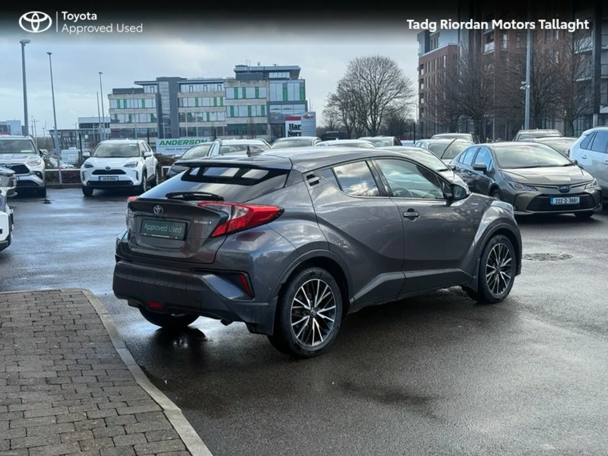 Toyota C-HR 1.8 EXCELHYBRID 5DR AUTO *** HIGH SPEC - Image 2