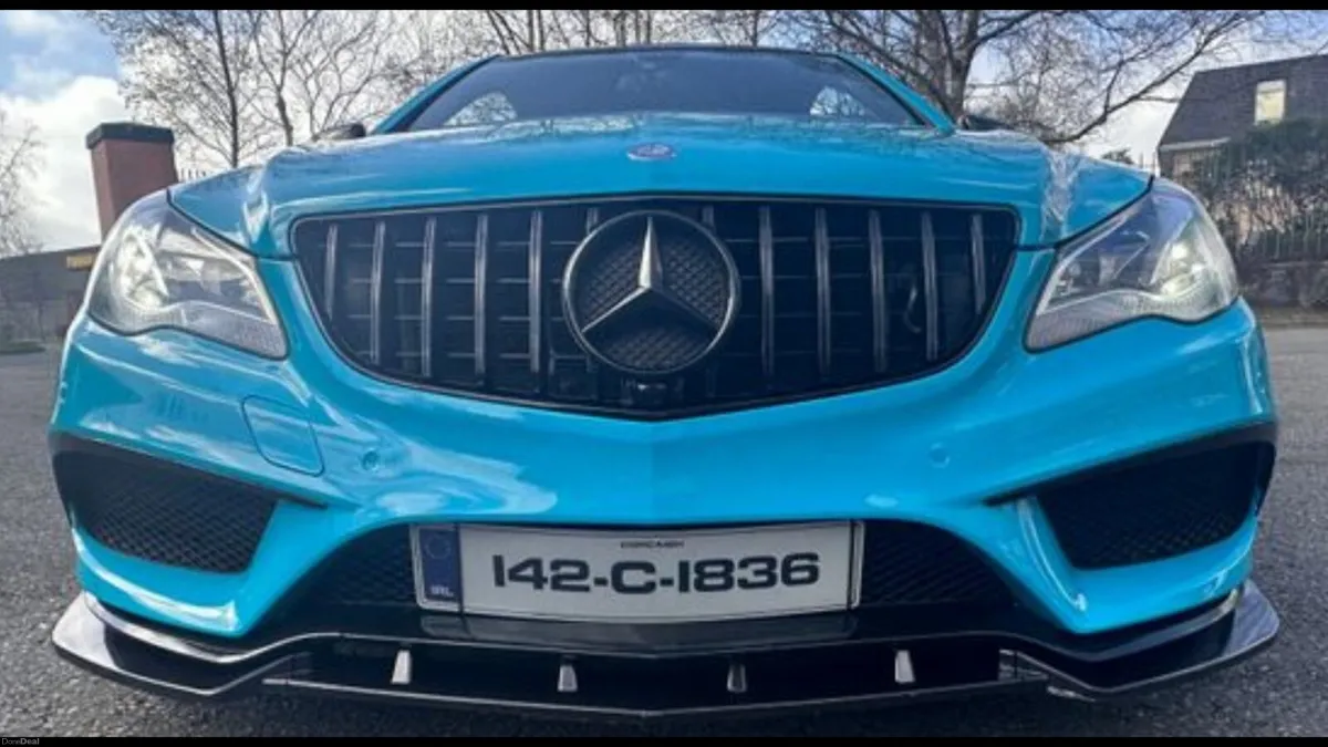 Mercedes Benz E220 CDI coupe - Image 2