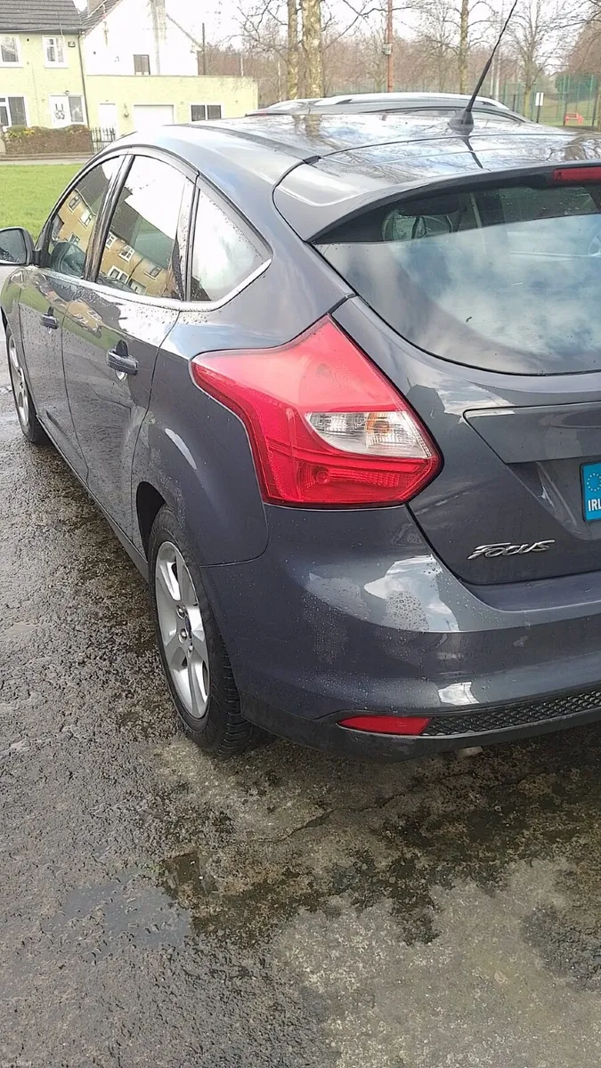 Ford Focus 2014 - Image 3