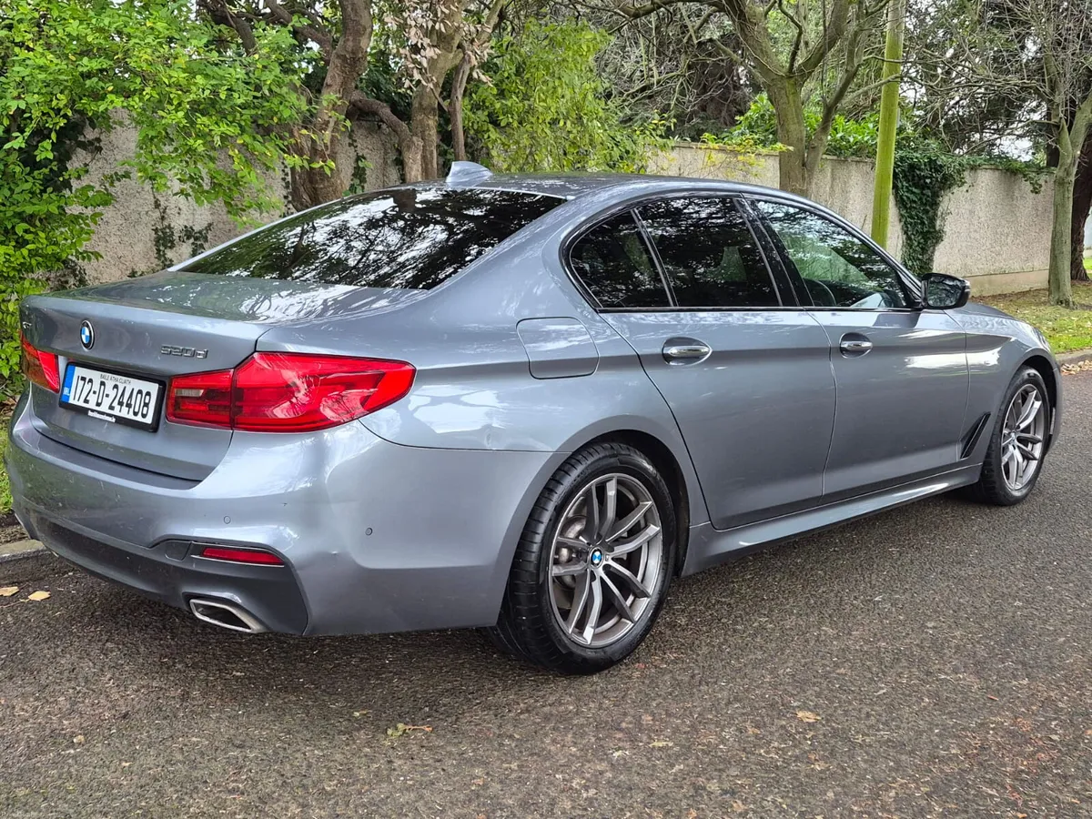 BMW 5-Series 2017 X Drive FSH - Image 3