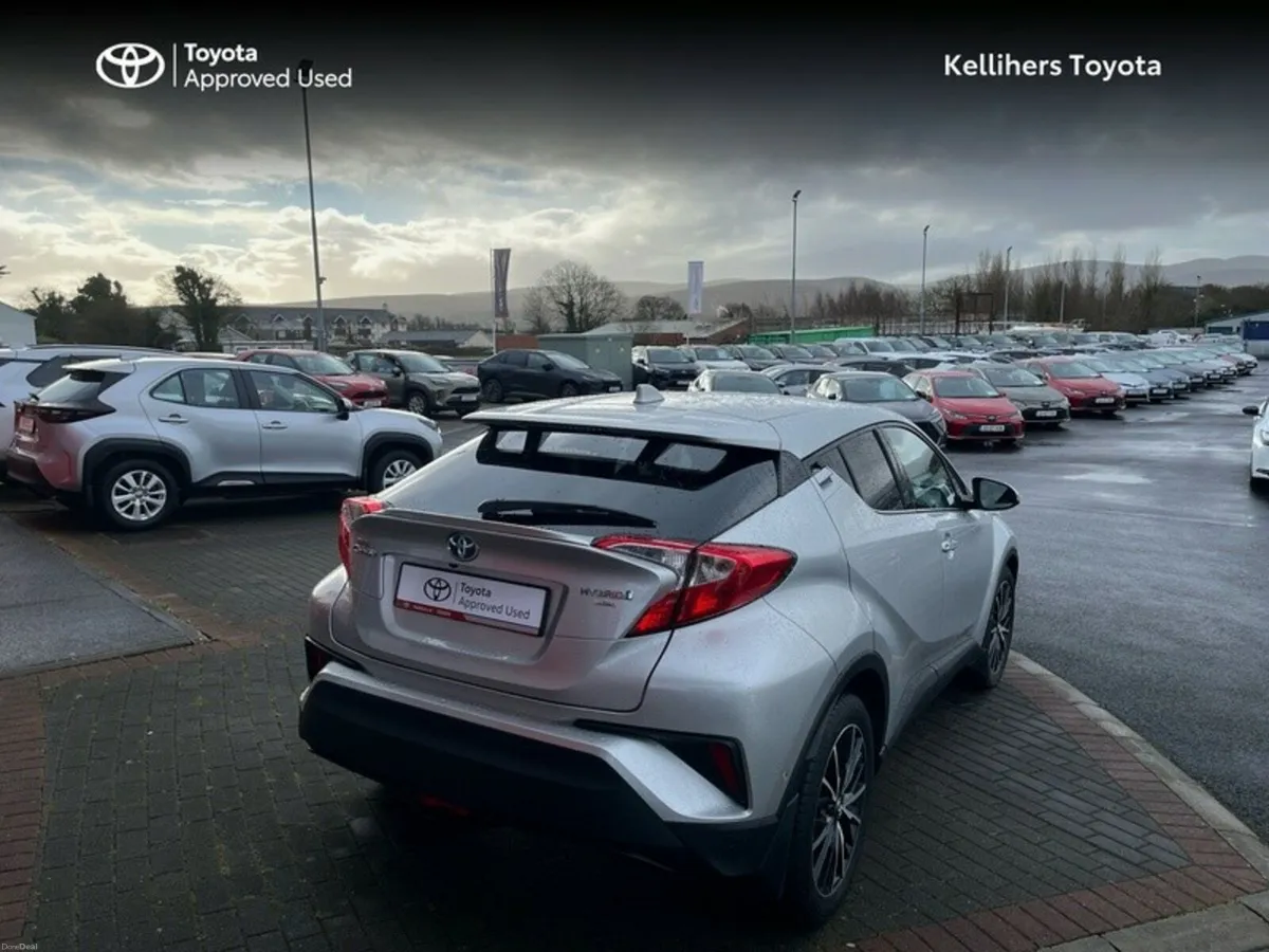 Toyota C-HR C-HR HYBRID SOL - Image 2