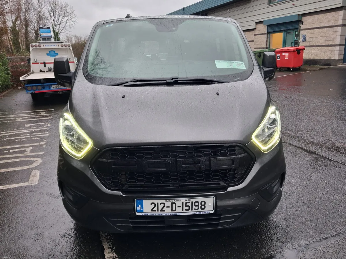 FORD TRANSIT CUSTOM/2021/2.0 DIESEL/9 SEATER/AUTO - Image 3