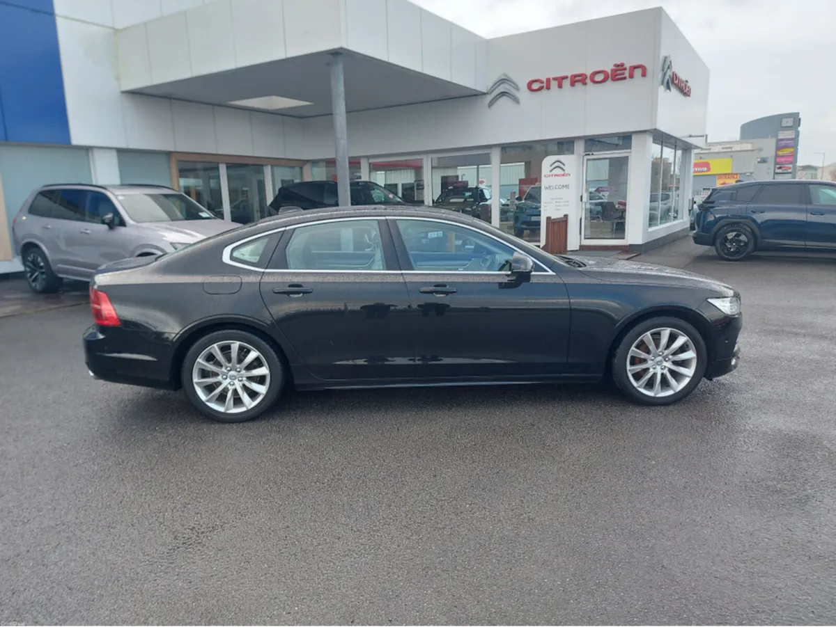 Volvo S90 D4 MOMENTUM AT 4DR AUTO - Image 3