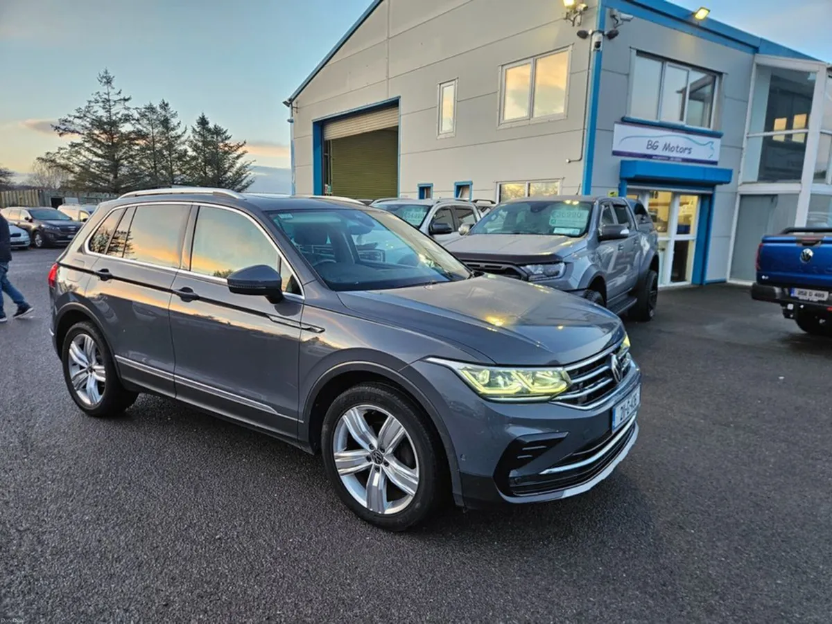 Volkswagen Tiguan Eleg 2.0tdi M6F 150HP 5DR