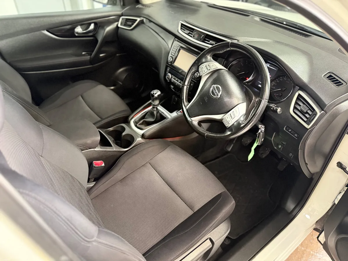 Nissan Qashqai 2016. 1.2. SV - Image 4