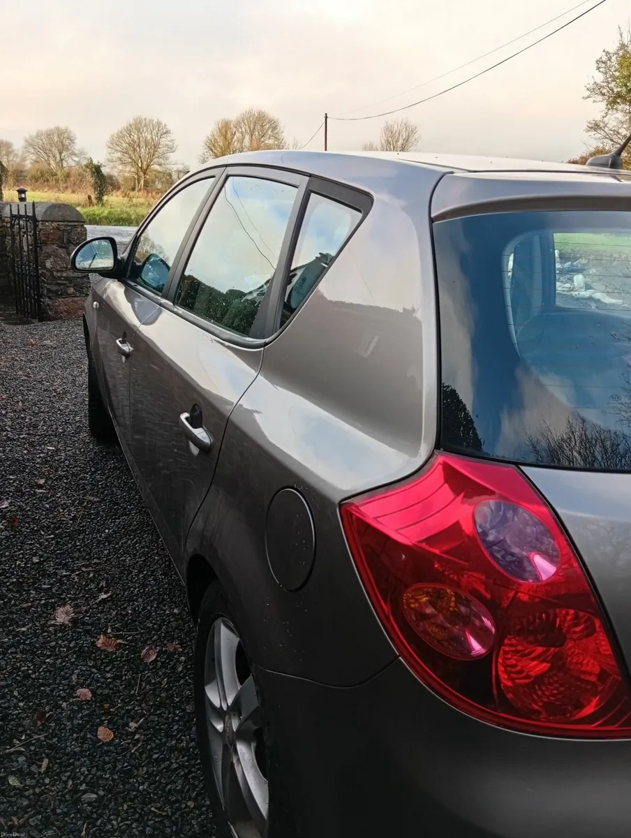 Kia Ceed 2007 - Image 1