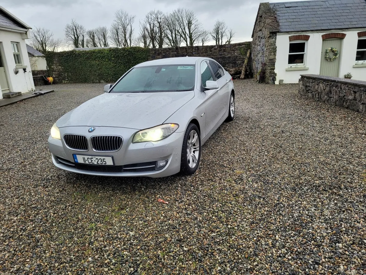 2011 BMW 5- Series 2.0D auto SE - Image 2