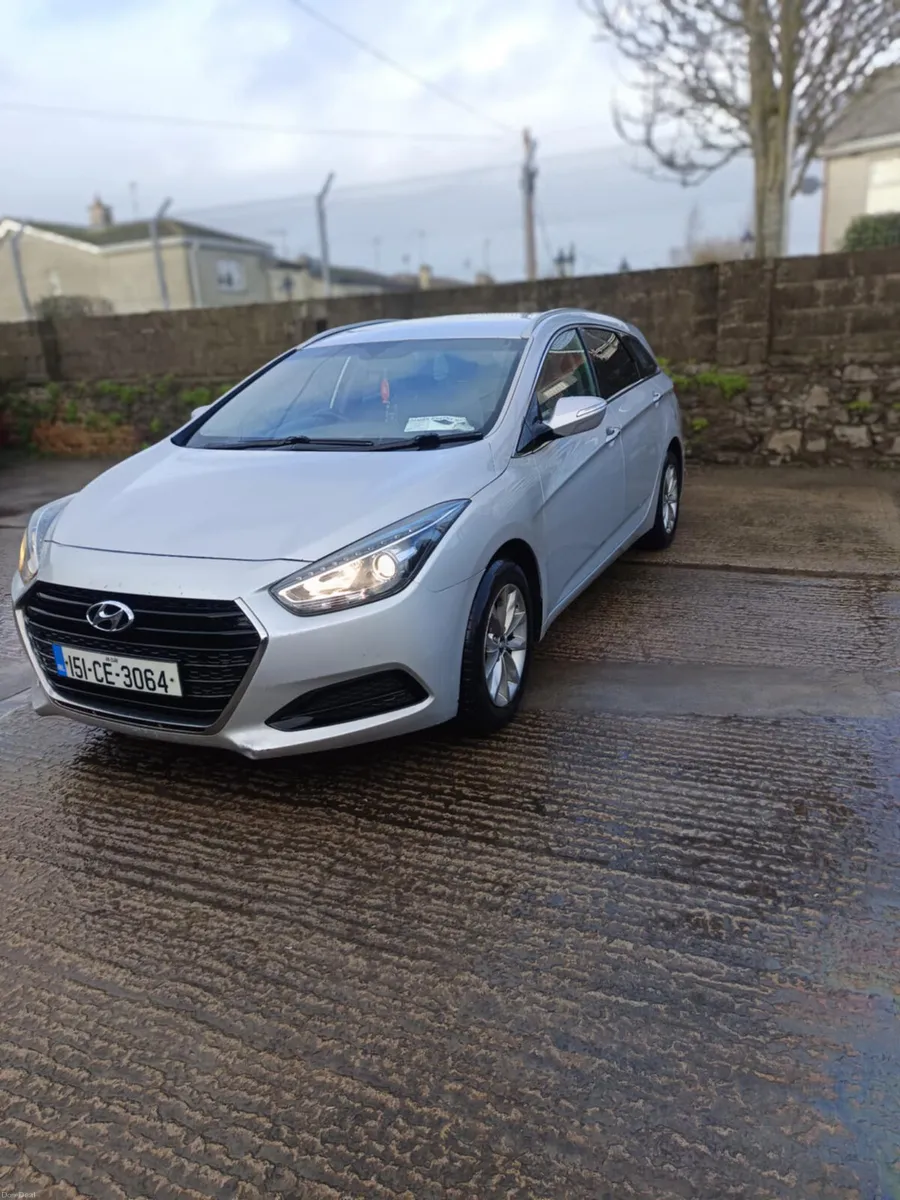 151 Hyundai i40 new nct 07.27 - Image 1